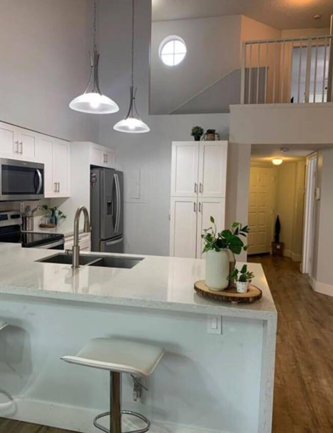 Photo - 832 NW 92nd Ave