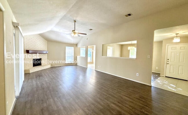 Photo - 1018 Valley Ranch Dr