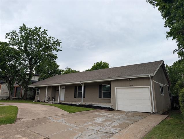 Photo - 4804 Trail Lake Dr