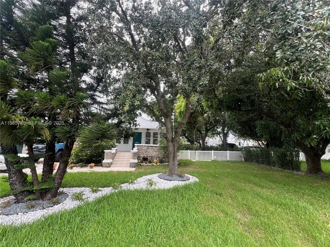 Photo - 130 SW 1st Ave