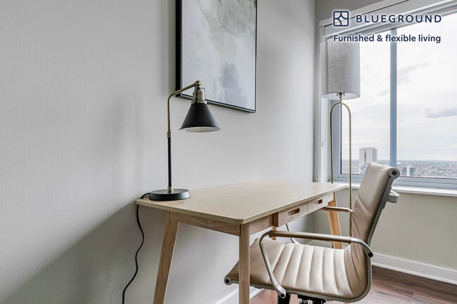 Photo - 121 W Chestnut St Unidad FL32-ID1292