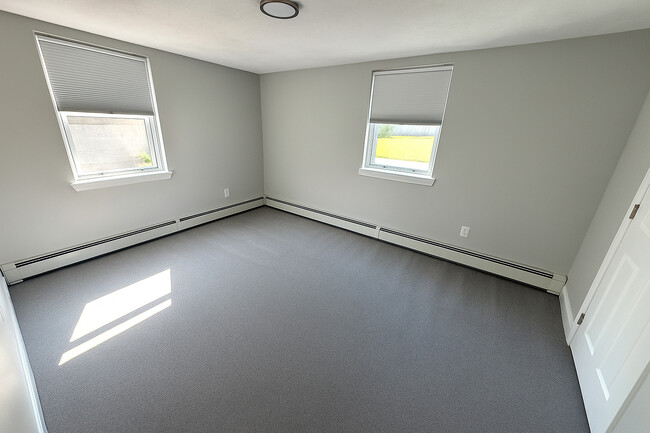 Photo - 15 Garfield Ave Unit 1