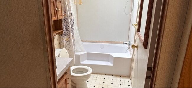 Photo - 412 Schaal Rd