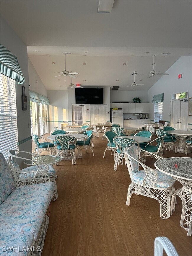 Photo - 138 Pebble Shores Dr Unit 8