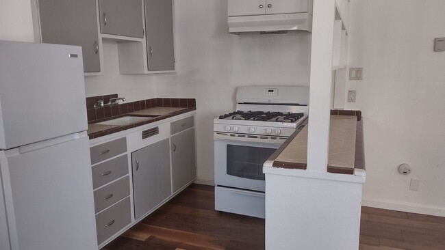 Photo - 5630 53rd St Apartment Unit #4