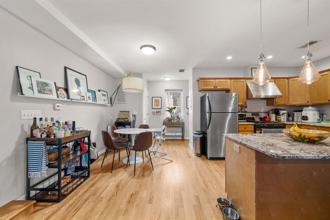 Photo - 118 Coles St Unit 3