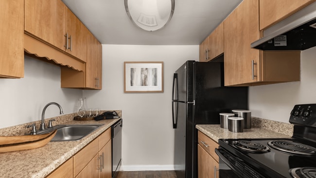 Photo - Aurora Hills