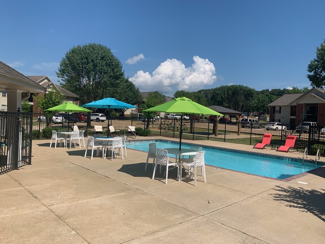 Chapel Ridge Apartments