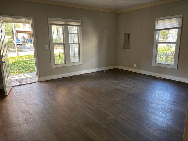 Photo - Charming 3-Bedroom Home Near the Park – Pe...