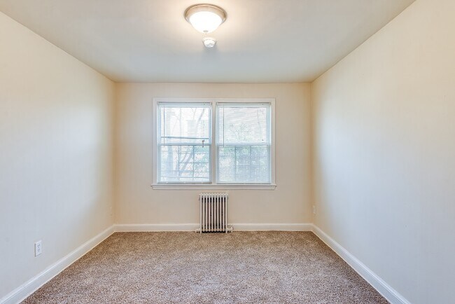 Photo - 3320 11th Pl SE Unidad 201