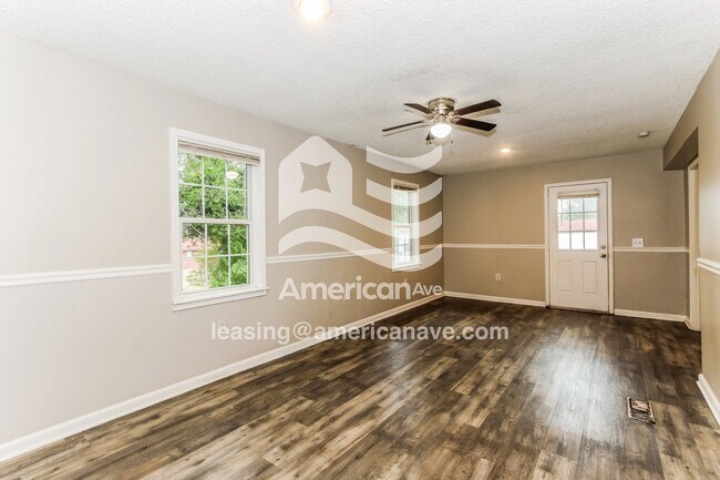 Photo - 2114 Morninglo Ln