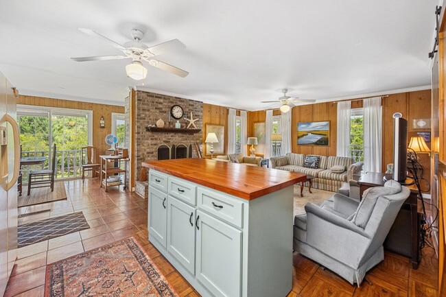 Photo - 256 Pioneer Loop Unidad ID1253777P