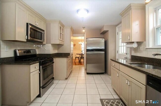 12 Wood Creek Rd