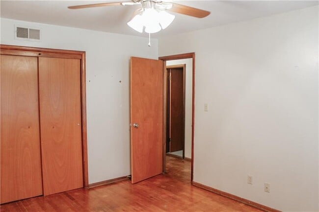 Photo - 714 Elmwood Dr