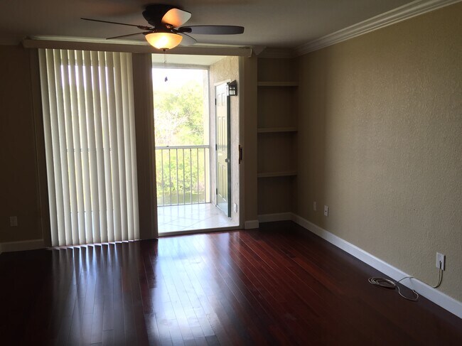 Photo - 8813 Latrec Ave Unit 202