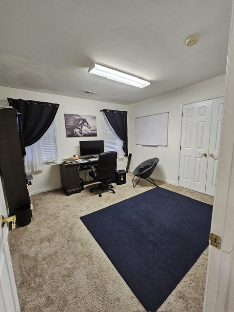 Photo - 1300 Lomond Dr