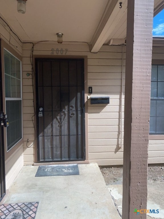 Photo - 2007 Elkins Ave