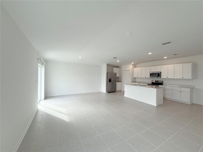 Photo - 2358 McKinley Dr