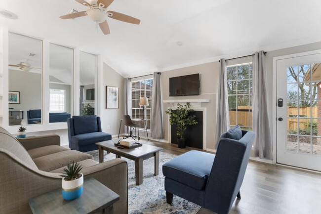 Photo - 5635 Red Barn Rd Apartamento Unidad ID1043848P