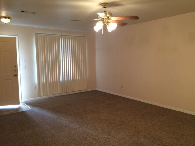 Photo - 331 Janelle Dr Unidad A