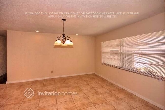Photo - 520 Mahogany Dr