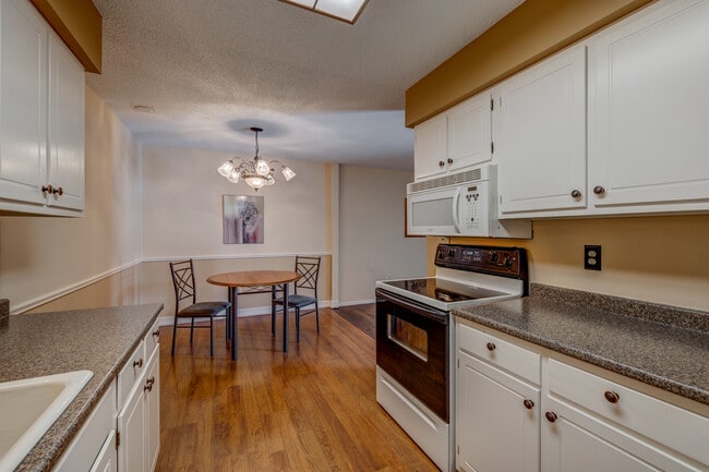 Photo - 4500 S Poplar St Unit 207