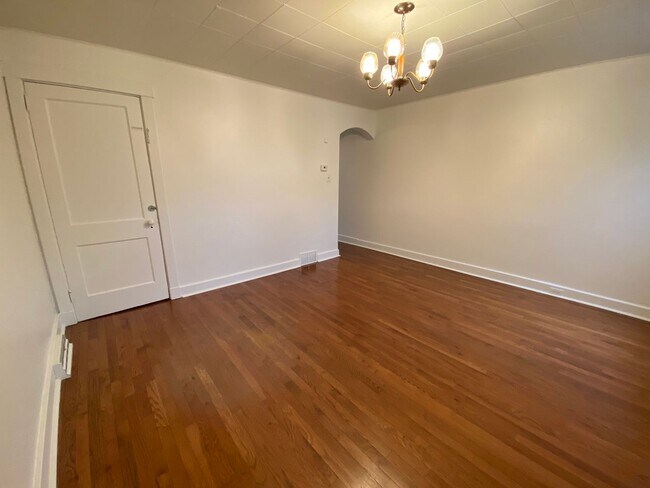 Photo - Available October 22, 2025, Lease will end...