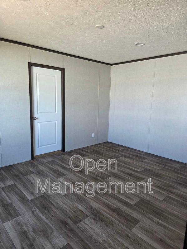 Photo - 3300 Voight Blvd