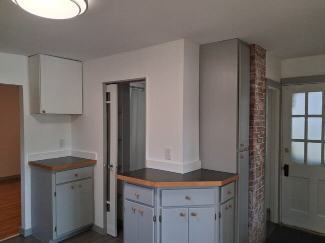 Photo - 10 Grand St Unit 10 Grand #1