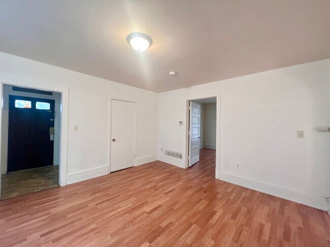 Photo - 626 12th Ave S Unit 3