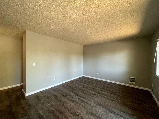 Photo - Executive East