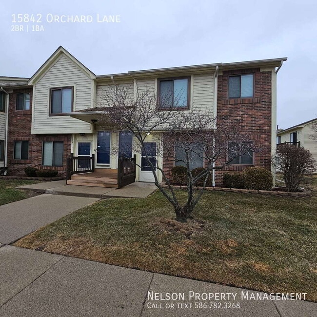 Building Photo - 15842 Orchard Ln