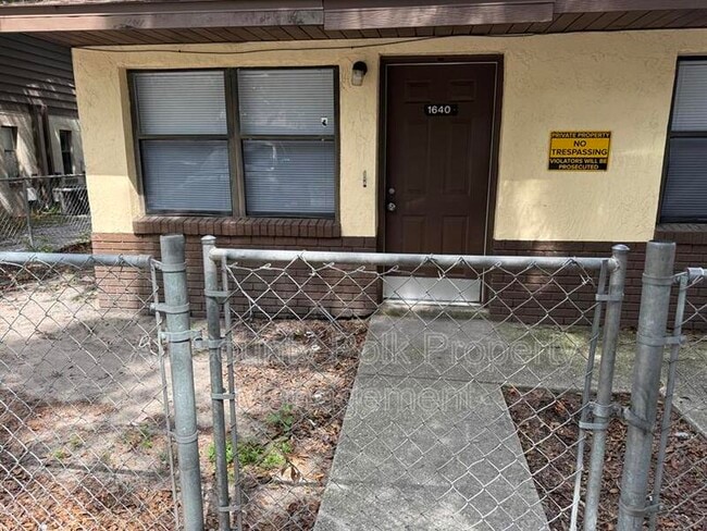 Building Photo - 1640 Crystal Park Cir
