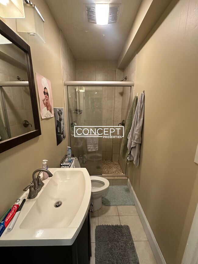 Photo - 44 Hillside St Unit 1GC