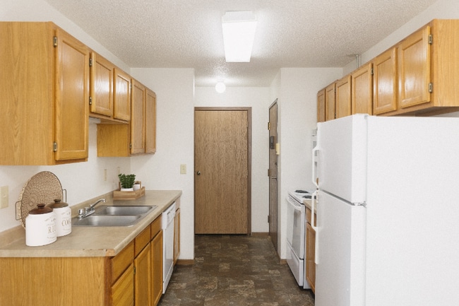 Building Photo - 1515 14th Ave E Unit 14 Rental