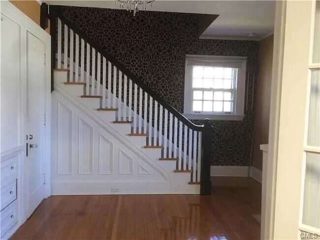 Photo - 175 Brooklawn Ave