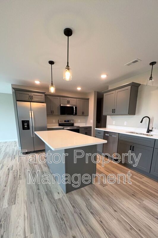 Photo - 3208 Scotch Ln