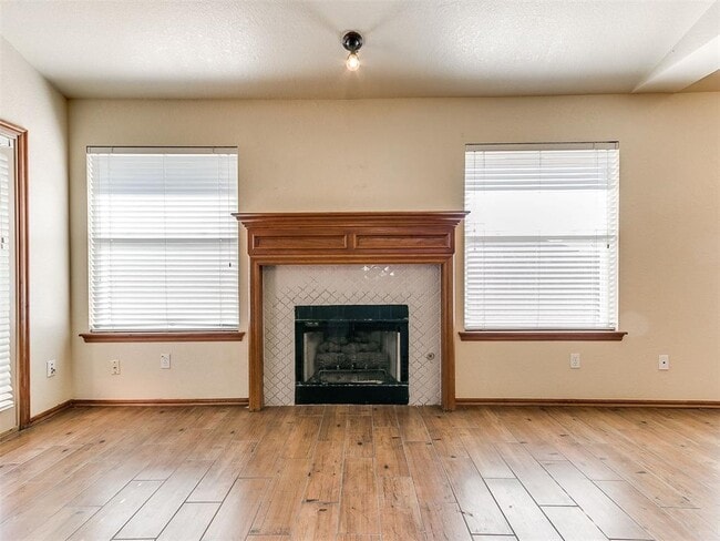 Photo - 4100 Kent St