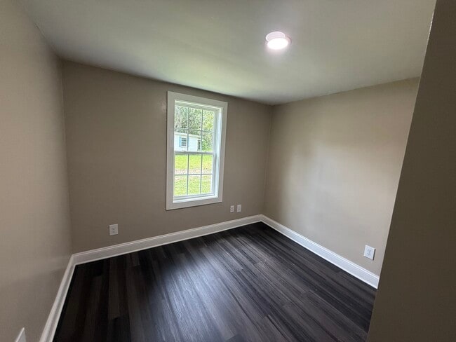 6244 New Jesup Hwy