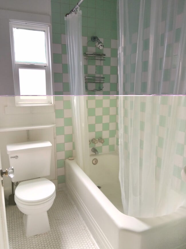 Photo - 1256 Haskell St Unit 1256