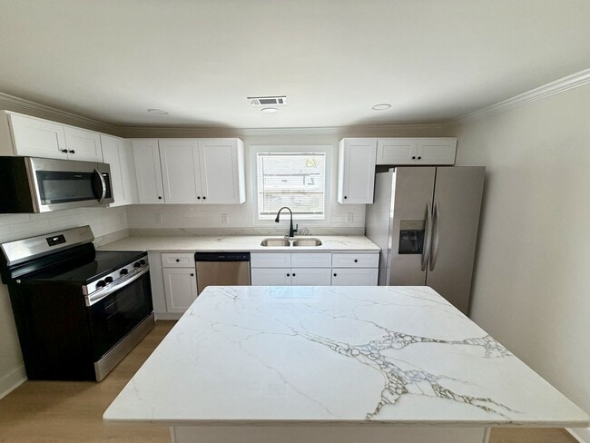 Photo - CHARMING RANCH STYLE HOME AVAILABLE NOW!