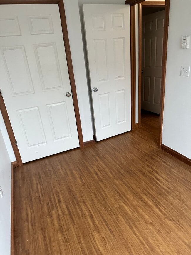 Photo - Spacious 2 Bedroom Townhouse