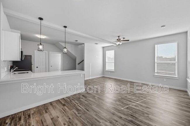Photo - 3413 Valley Vista Dr