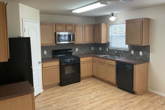 Photo - 29607 Evergreen Hills Dr