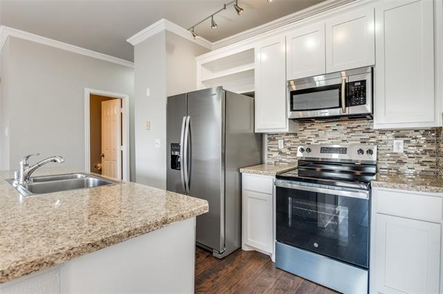 Photo - 2366 Southcourt Cir