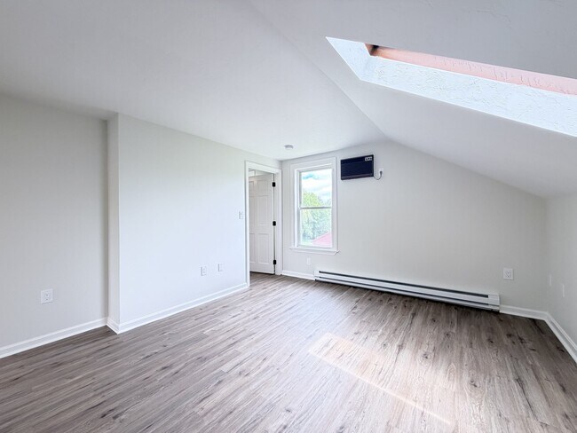 Photo - 146 Prospect St Unit 3