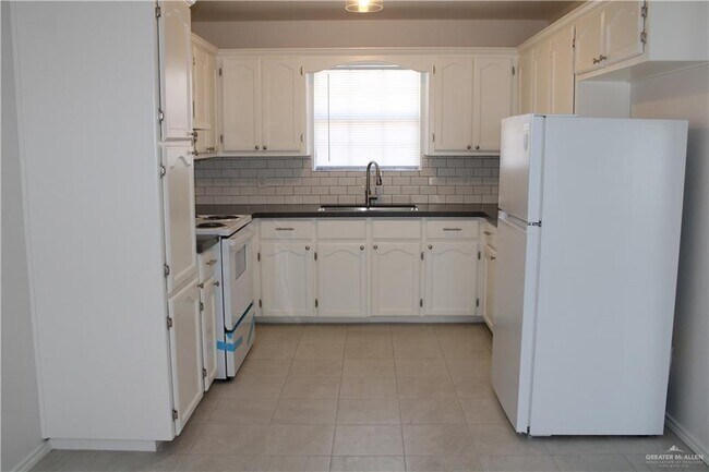 1408 Pine St Unidad C
