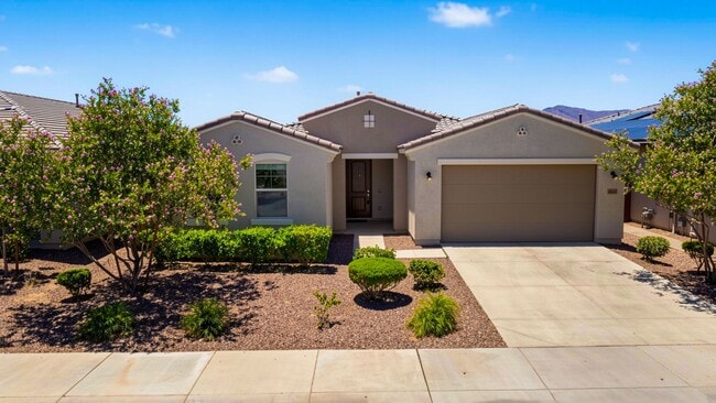 Building Photo - Luxury Kitchen + 3 Bed & Den/Office in Azure Canyon | Quartz, Gas Cooktop & More
