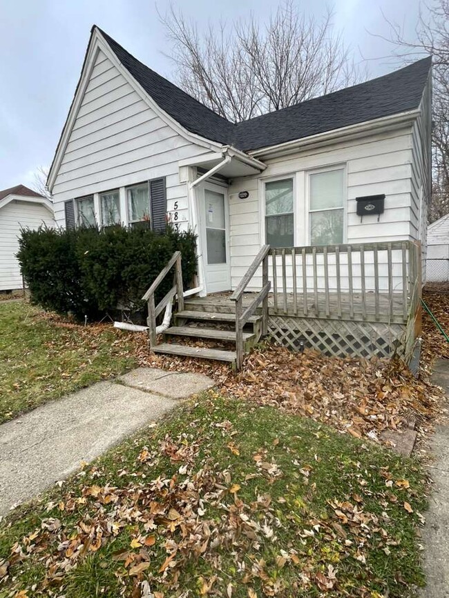 Photo - 583 E Kennett St