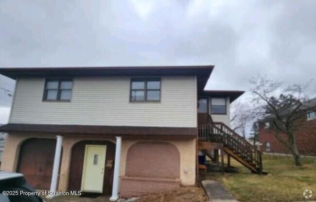Building Photo - 603 Campbell St Rental